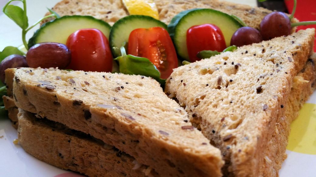 20626376_883264371825063_5803662836618102475_o